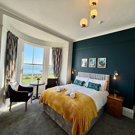 スカーバラ The Rockside Bed & Breakfast エクステリア 写真