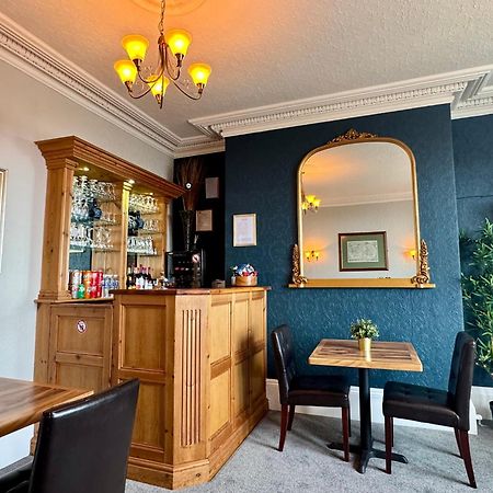 スカーバラ The Rockside Bed & Breakfast エクステリア 写真