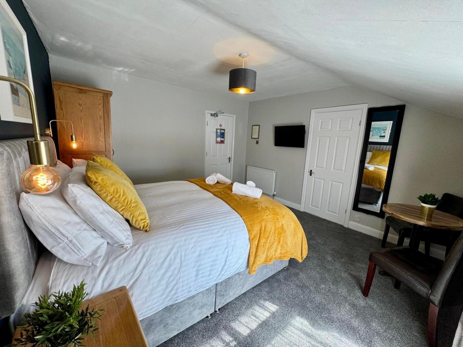 スカーバラ The Rockside Bed & Breakfast エクステリア 写真