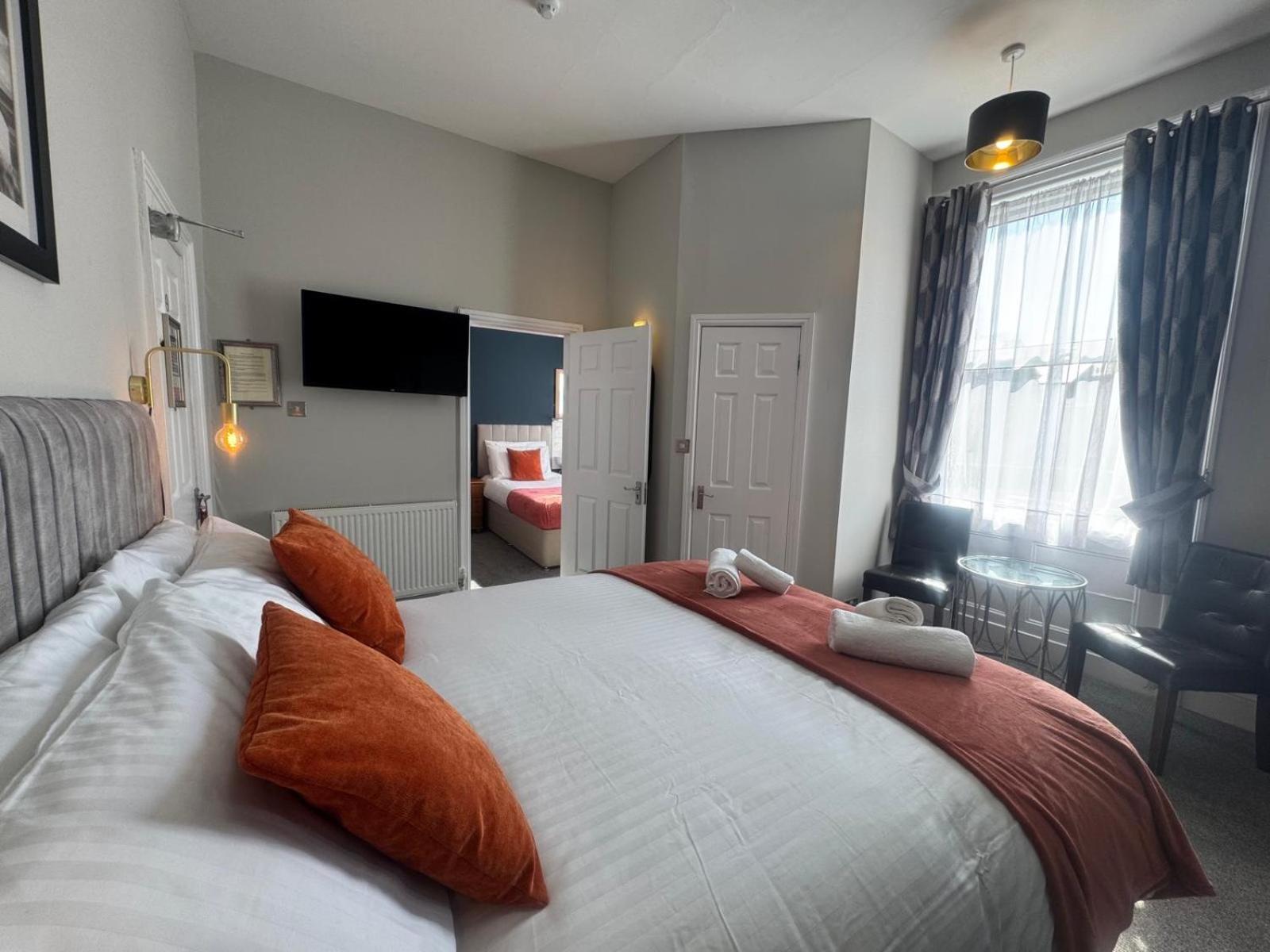 スカーバラ The Rockside Bed & Breakfast エクステリア 写真