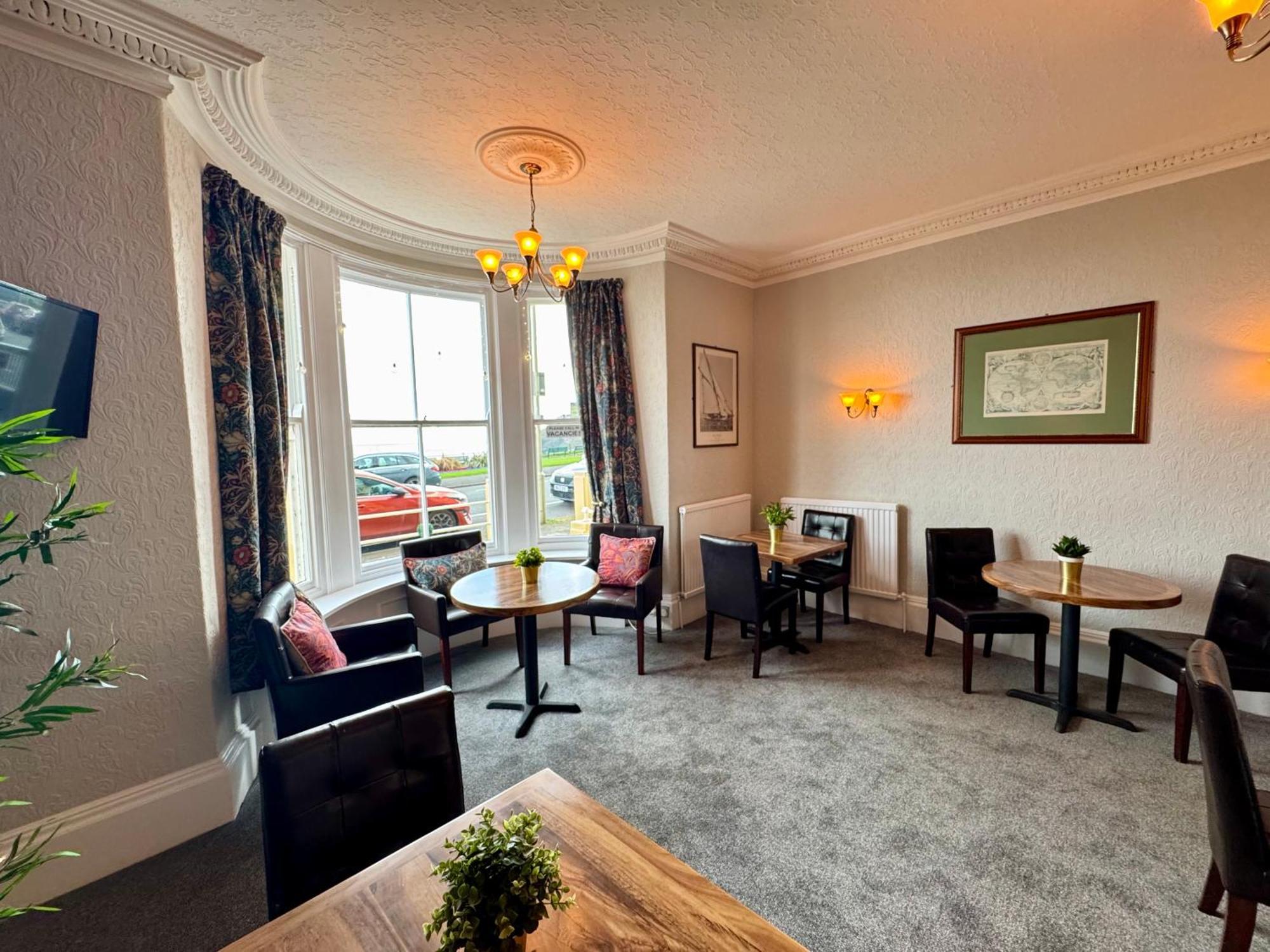 スカーバラ The Rockside Bed & Breakfast エクステリア 写真