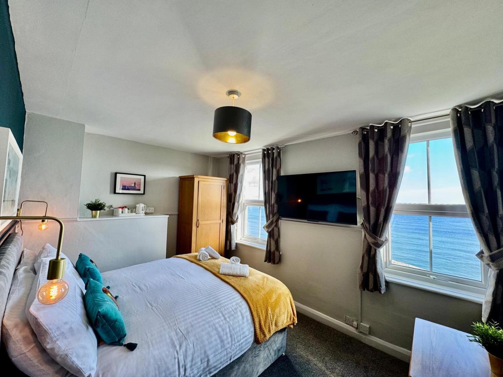 スカーバラ The Rockside Bed & Breakfast エクステリア 写真