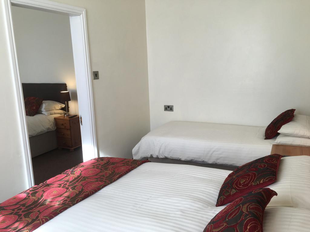 スカーバラ The Rockside Bed & Breakfast エクステリア 写真