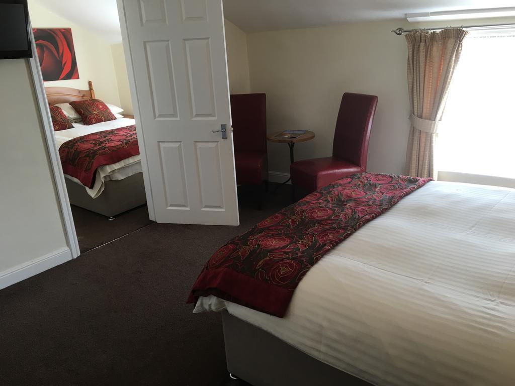 スカーバラ The Rockside Bed & Breakfast エクステリア 写真