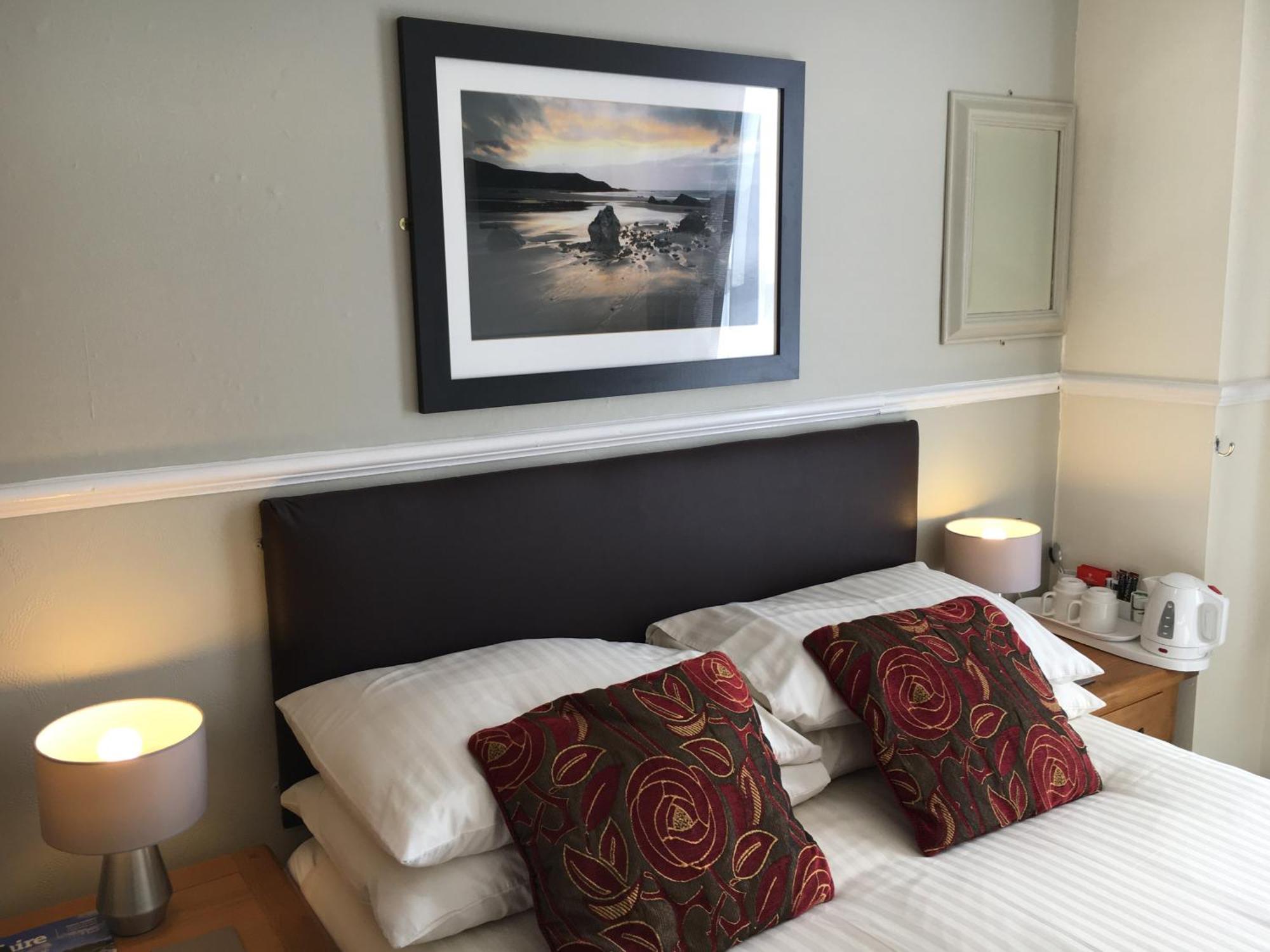 スカーバラ The Rockside Bed & Breakfast エクステリア 写真
